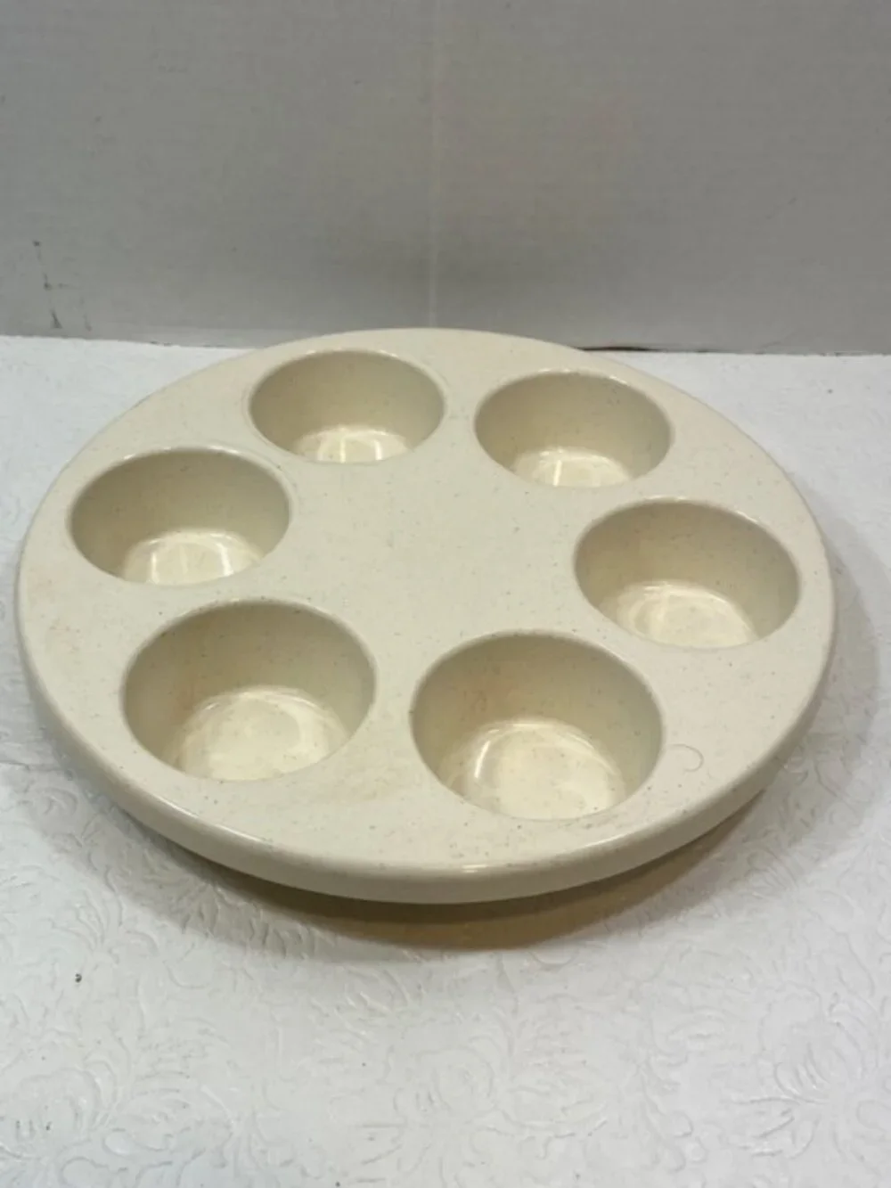 Anchor Hocking Microware vintage cream